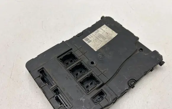 Renault Megane II Comfort/convenience module 8200309690