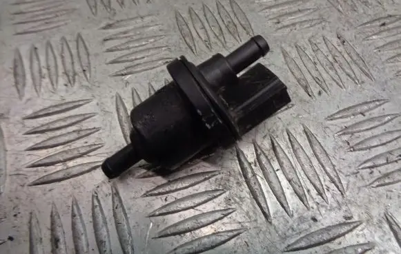 Seat Cordoba (6L) Vacuum valve 6QE906517