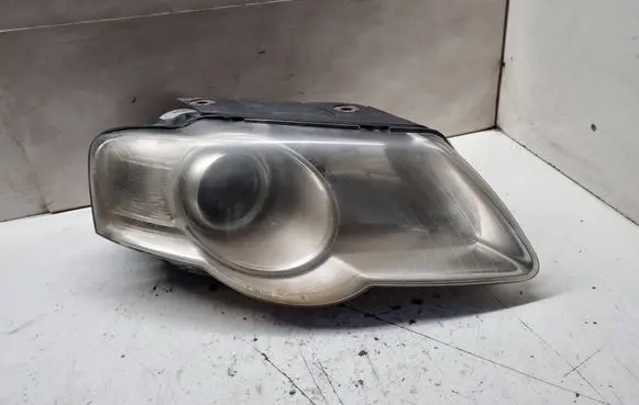 Volkswagen PASSAT B6 Headlight/headlamp 89316400 3C0941006AB