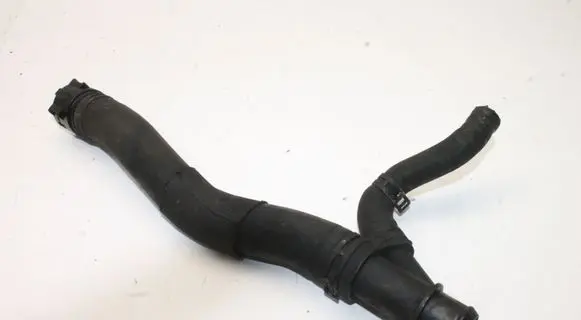 Jaguar XF X250 Engine coolant pipe/hose