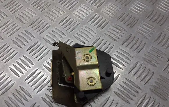 Citroen Berlingo Front door lock loop/hook striker BRAK