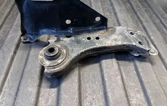 Infiniti FX Rear upper control arm/wishbone 554511CA0C