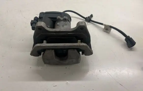 Tesla Model 3 Rear brake caliper 104462400H MND20154BF1946