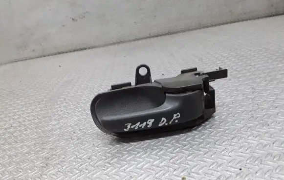 Toyota Aygo AB10 Front door interior handle