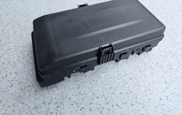 Jeep Wrangler Fuse box cover 