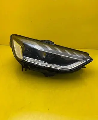 Audi A4 S4 B9 8W Headlight/headlamp 8W0941036E