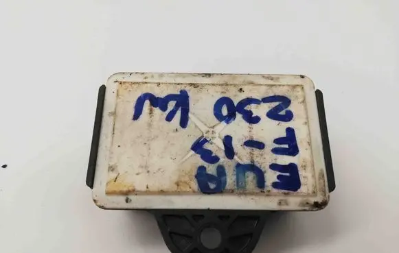 BMW 6 F12 F13 Glow plug pre-heat relay 851947202