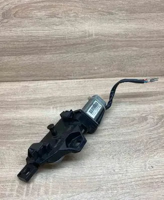 BMW 5 E60 E61 Tailgate/trunk/boot lock/catch/latch 7129931 489051060