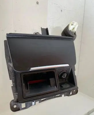 Audi A4 S4 B8 8K Car ashtray 8K0857951