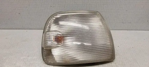 Volkswagen Transporter - Caravelle T4 Front indicator light