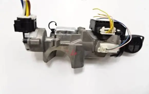 Suzuki Swift II Ignition lock 3397068L00 04020511038002 CCEA21LP1690T7