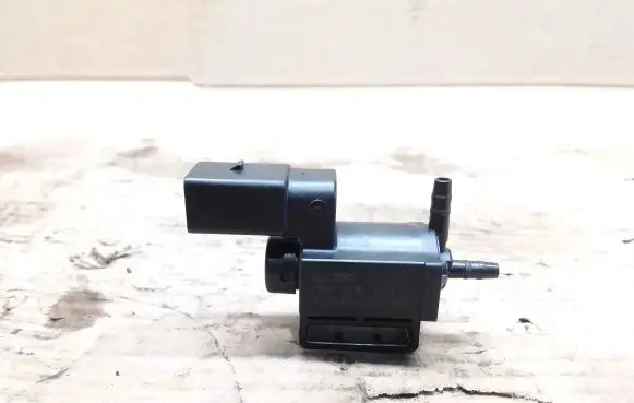 Vacuum valve