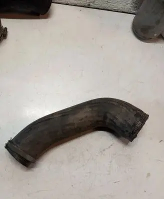 Volvo S60 Intercooler hose/pipe 32338560