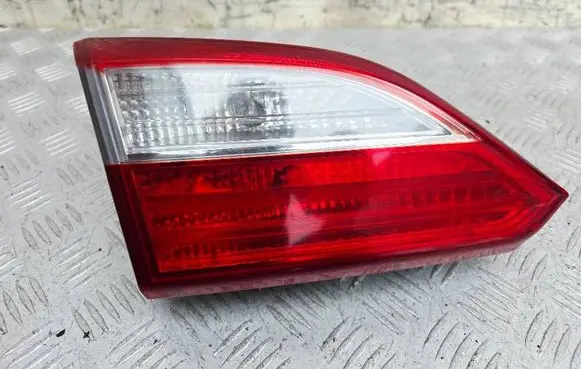 Hyundai i30 Tailgate rear/tail lights 92403A62