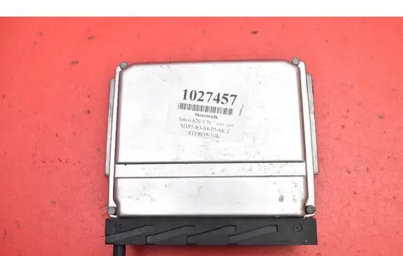 Volvo V70 Engine control unit/module ECU 0281010319