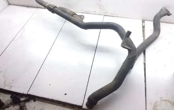 BMW 5 E39 Engine coolant pipe/hose 115322476819