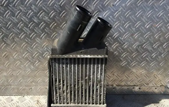Renault Megane I Intercooler radiator 8493968
