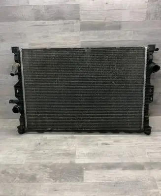 Volvo V70 Coolant radiator