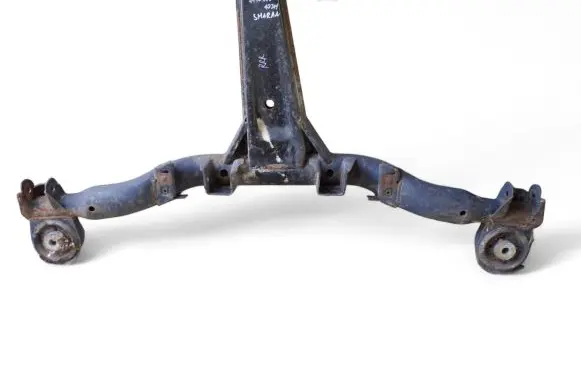 Volkswagen Sharan Rear subframe 7M0505103H
