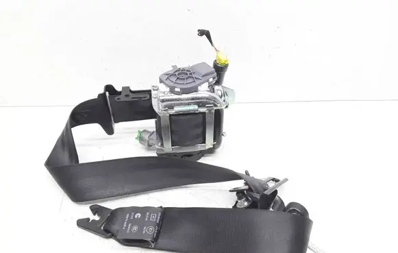 Volvo V60 Front seatbelt 39818841 P39818841