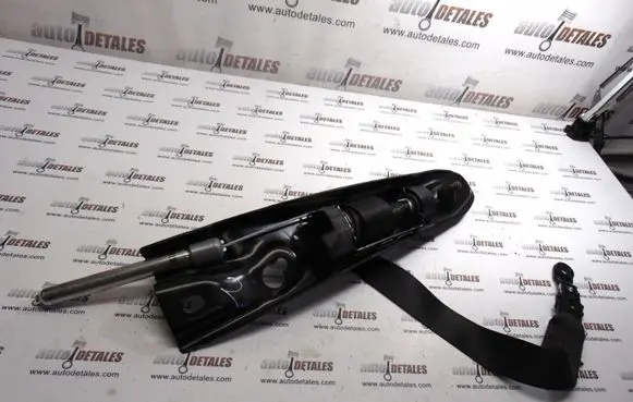 Volvo XC90 Front seatbelt