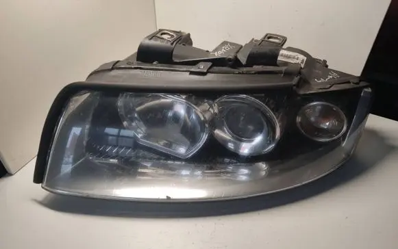 Audi A4 S4 B6 8E 8H Headlight/headlamp 8E0941003S