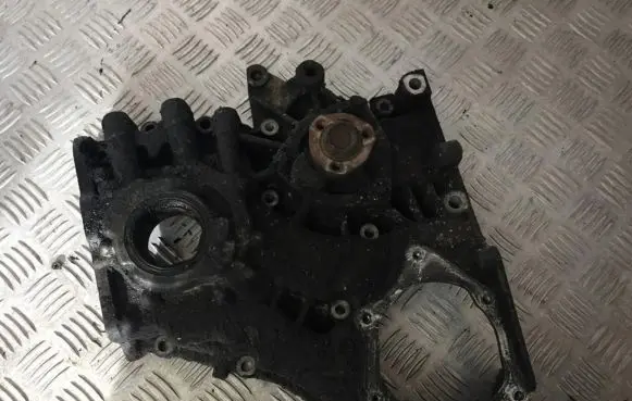 Opel Vectra B Oil pump 9129048