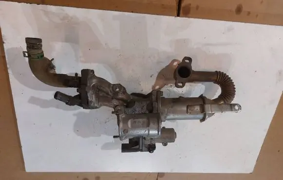 Renault Laguna III EGR valve cooler 147352070R 1801101