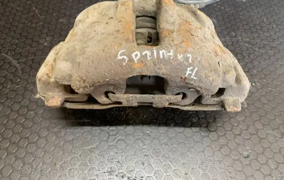 Mercedes-Benz Sprinter W901 W902 W903 W904 Front brake caliper