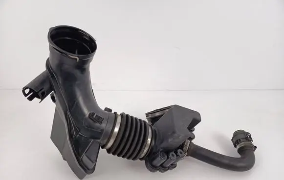 BMW 2 F22 F23 Turbo air intake inlet pipe/hose 8573994