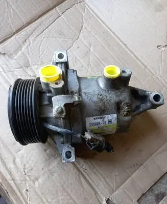 Dacia Sandero III Air conditioning (A/C) compressor (pump) 926008469R