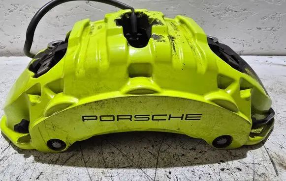 Porsche Cayenne (9Y0 9Y3) Front brake caliper 9y0615105ff