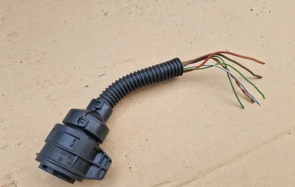 Audi A3 S3 8V Other relay 8E0971921 DQ250 DSG