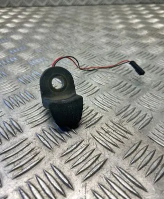 BMW 5 E60 E61 Tailgate glass/window release handle