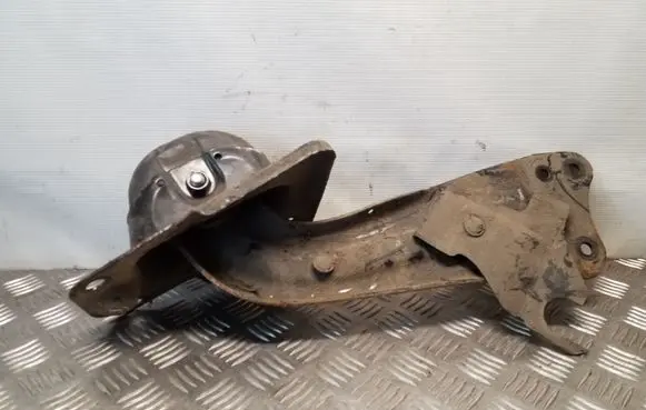 Skoda Octavia Mk2 (1Z) Rear control arm 1K0505226H