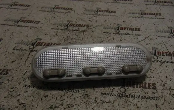 Nissan Juke I F15 Front seat light 8200073234