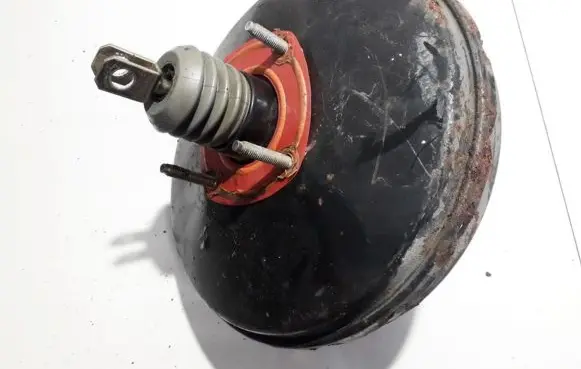 Ford Focus Brake booster