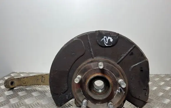 Jeep Grand Cherokee Front wheel hub