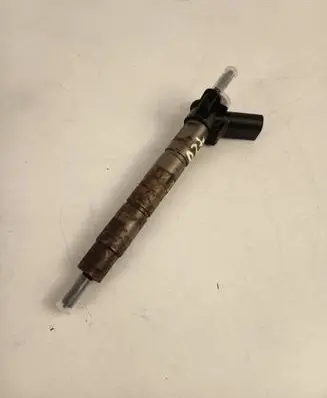 BMW X3 E83 Fuel injector 7805428 KB5CFE7