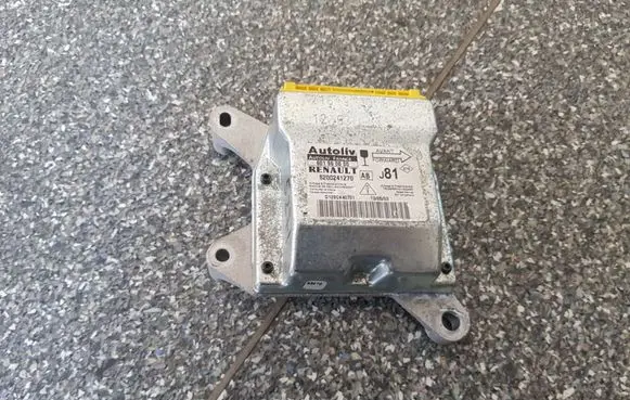 Renault Laguna II Airbag control unit/module 8200241270