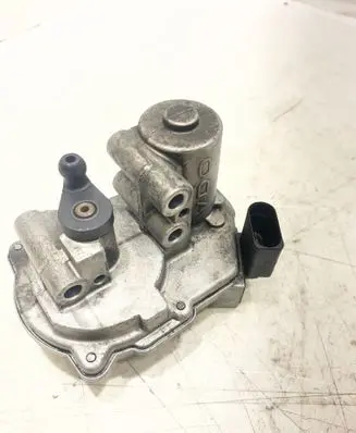 Audi A6 S6 C6 4F Intake manifold valve actuator/motor A2C53112910 059129086E 2900309561
