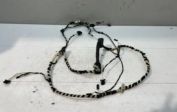 Volkswagen Tiguan Tailgate/trunk wiring harness 5N0971147A