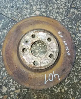 Volvo V70 Front brake disc 