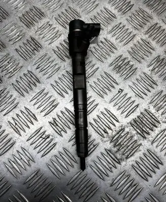 Fuel injector