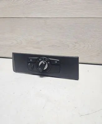BMW 5 E60 E61 Light switch 6988565