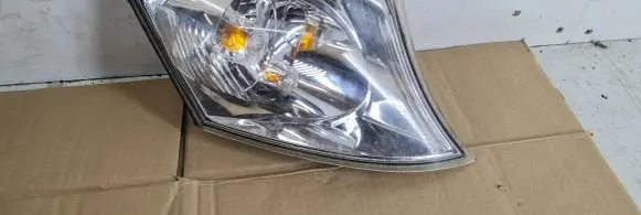 Mazda MPV Front indicator light P2364
