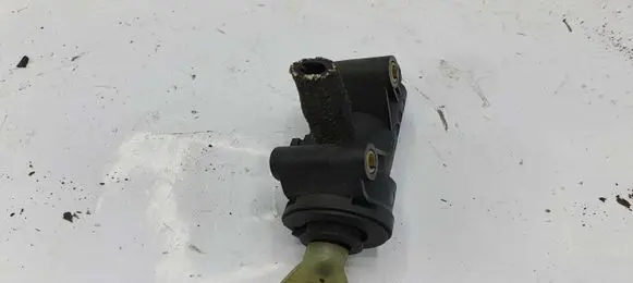 BMW 3 E90 E91 Clutch master cylinder 21526758822