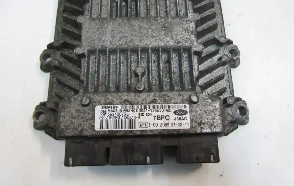 Ford Fiesta Engine control unit/module 5WS40073GT 3S6112A650GC