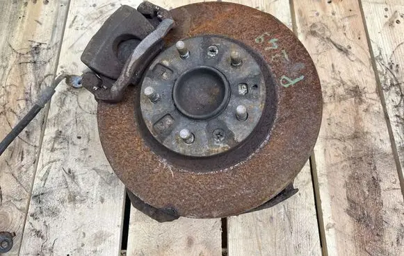 Mazda MX-5 NC Miata Front wheel hub spindle knuckle 