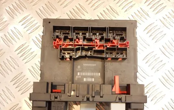 Volkswagen PASSAT B6 Comfort/convenience module 3C0937049 27129